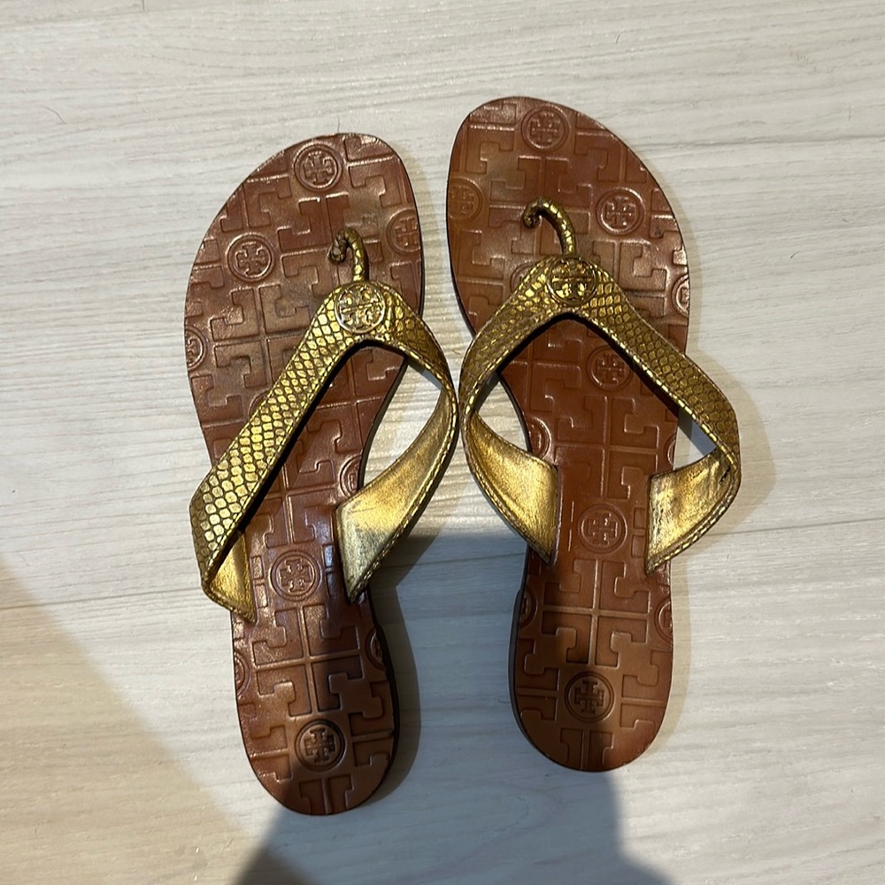 Tory burch sandals
